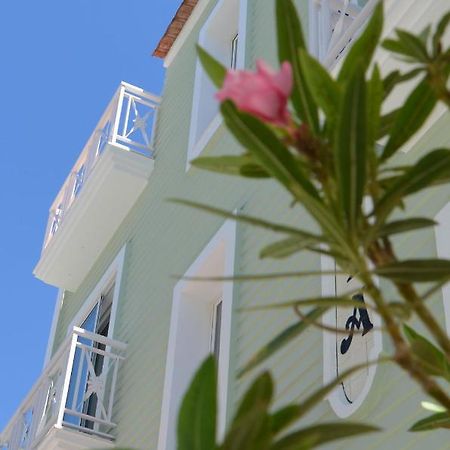 Hostal Dona Antonia Hotel Punta Umbria Ngoại thất bức ảnh