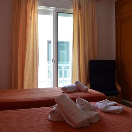 Hostal Dona Antonia Hotel Punta Umbria Ngoại thất bức ảnh