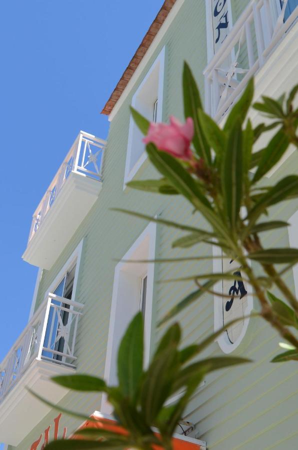 Hostal Dona Antonia Hotel Punta Umbria Ngoại thất bức ảnh